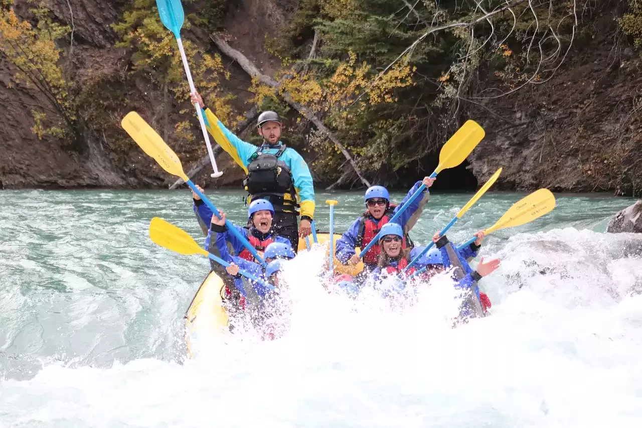 The Ultimate Guide: What to Wear for an Epic White Water Rafting Adventure
